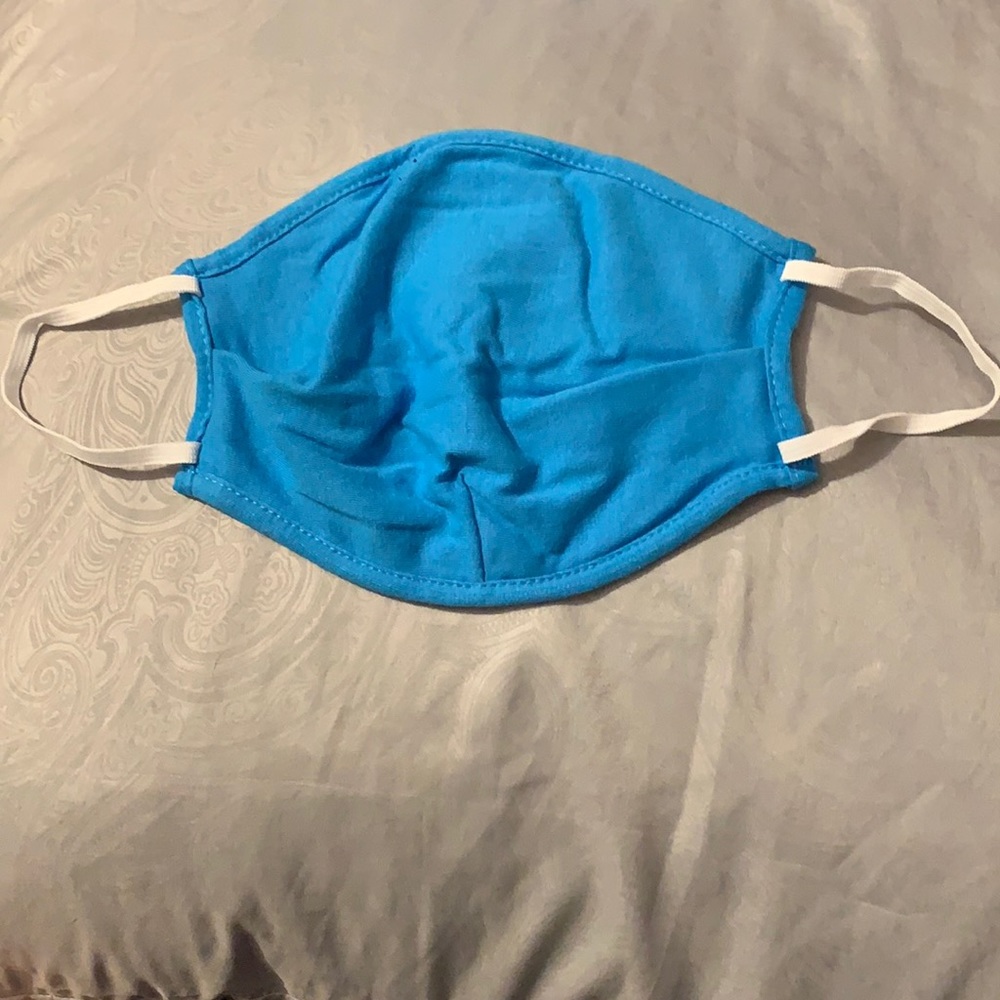 Bundle of 25 NEW Masks